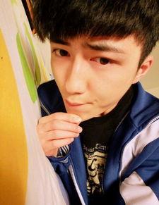 娱乐吃瓜君男网红是谁啊,揭秘当红男网红背后的故事