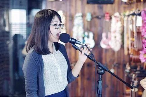 娱乐吃瓜酱如何练习唱歌,高效唱歌练习指南